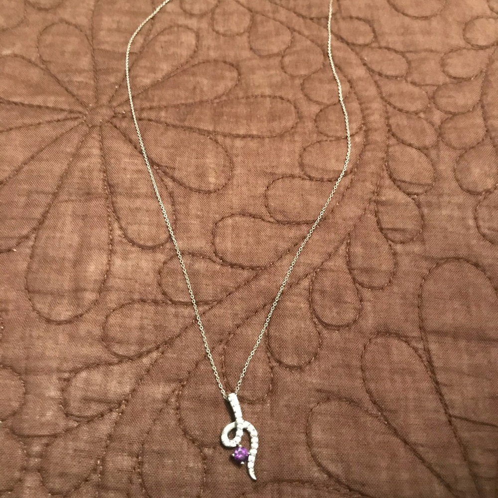 Dainty necklace